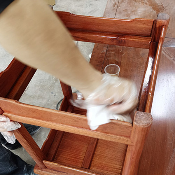 木蜡油涂装家具
